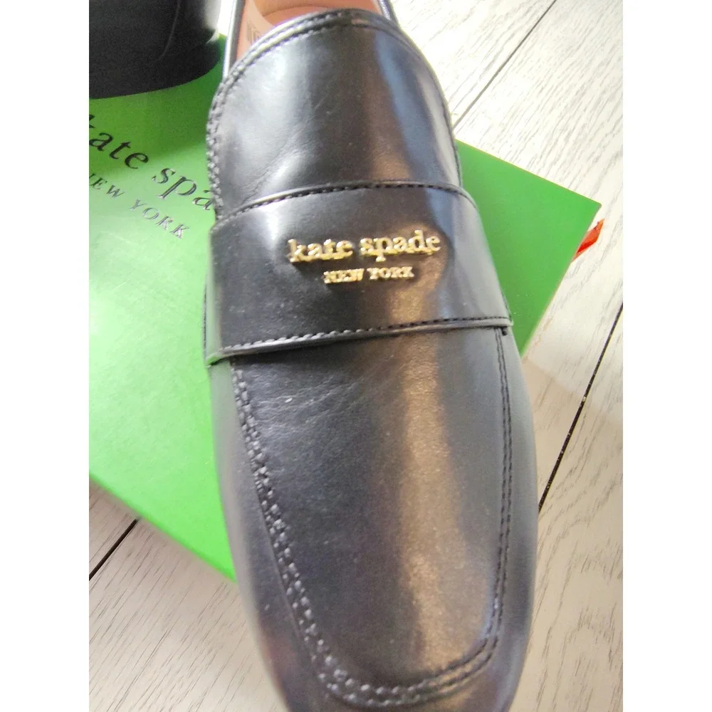 Kate‎ Spade Leighton Black Leather Penny Loafers Gold Logo Flats 5.5B New